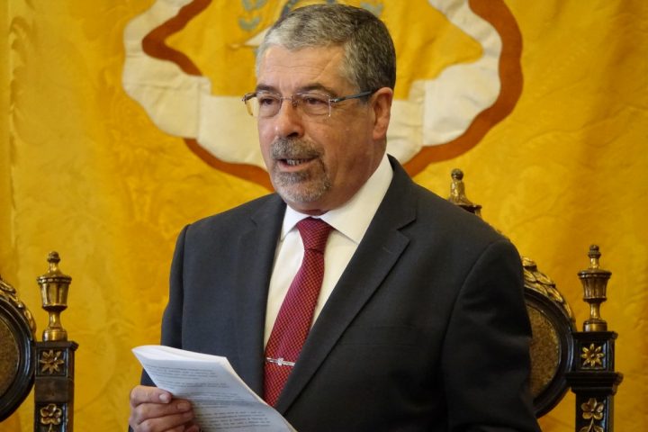 Muros de sustentao 100 Medium